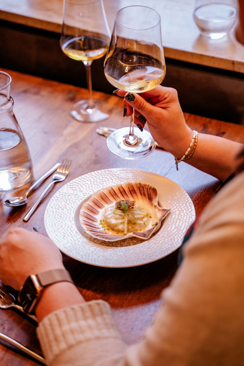 Wine and Dine Kalifornien und seine Weine Restaurant Tres Oberndorf Bacchus Vinothek Picture Copyright Onemedia Marcel Asmus Jakobsmuschel